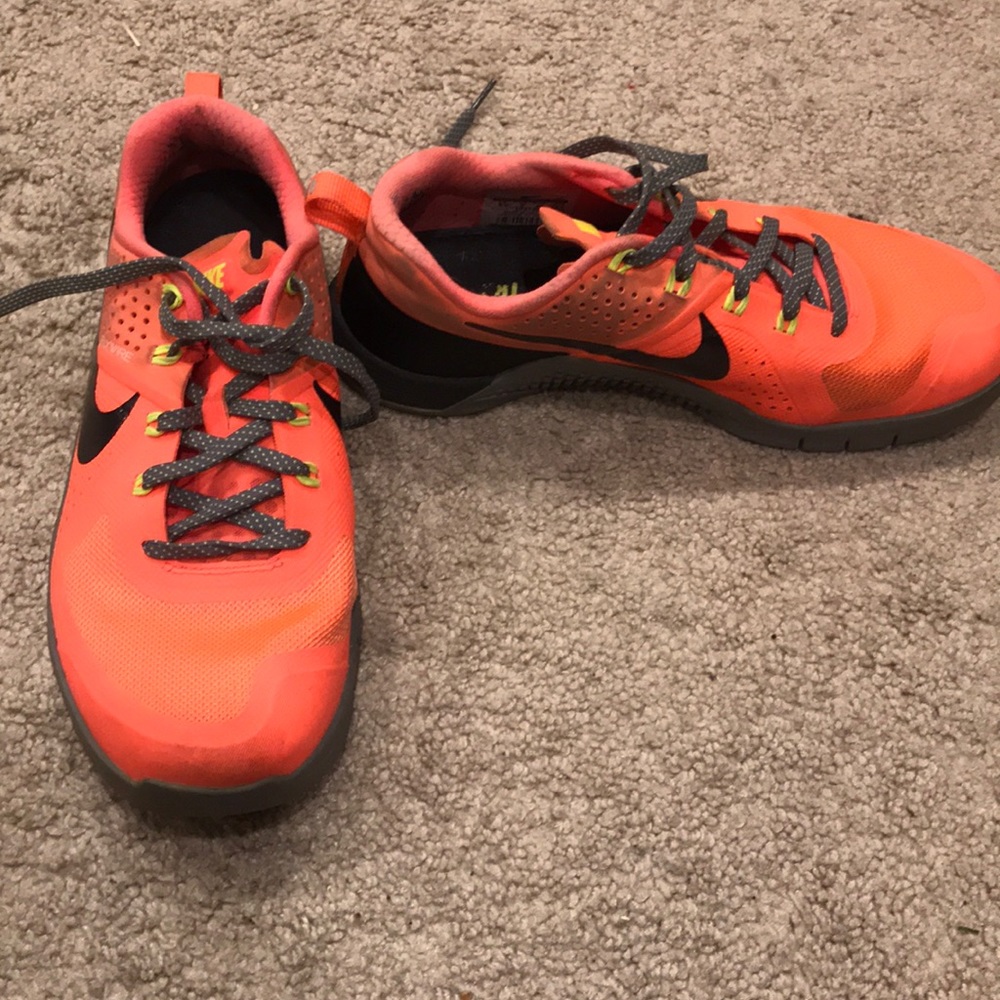 Nike metcons